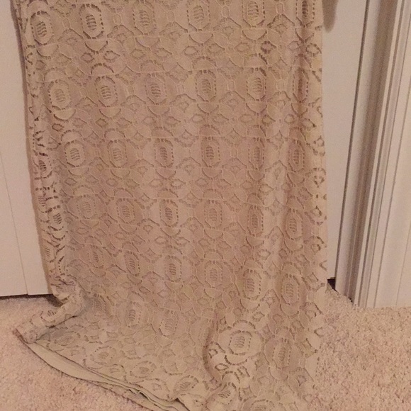 Lace banana republic dress - Picture 3 of 4